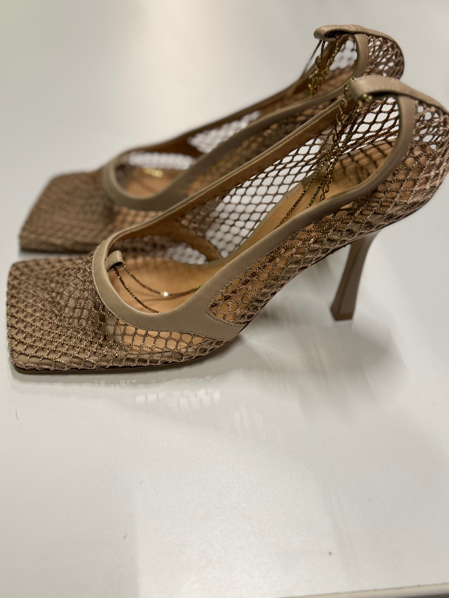 Bottega Venata Stretch Pump