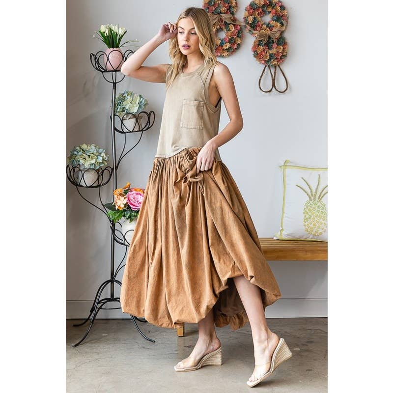 WASHED SLEEVELESS BUBBLE HEM MAXI TANK DRESS