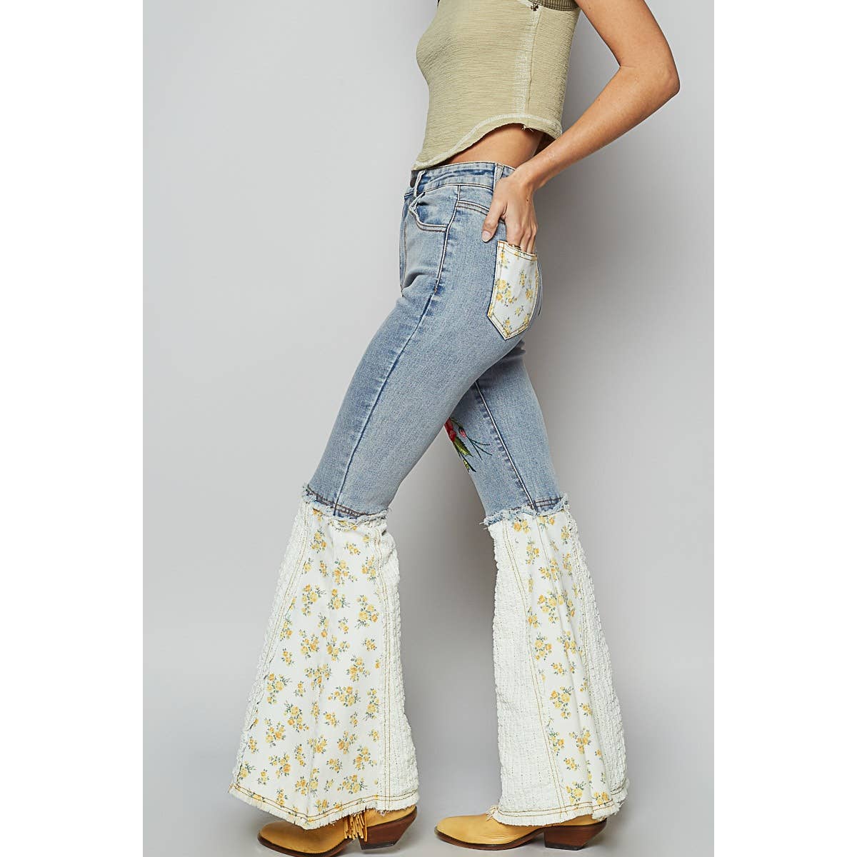 Embroidery and lace patch Flared pants