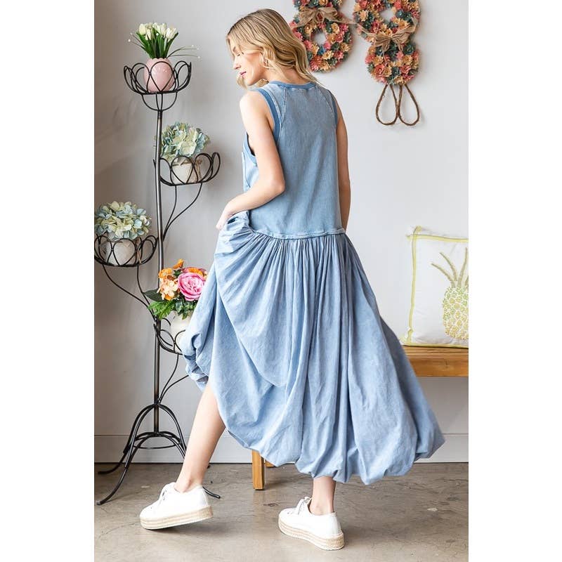 WASHED SLEEVELESS BUBBLE HEM MAXI TANK DRESS