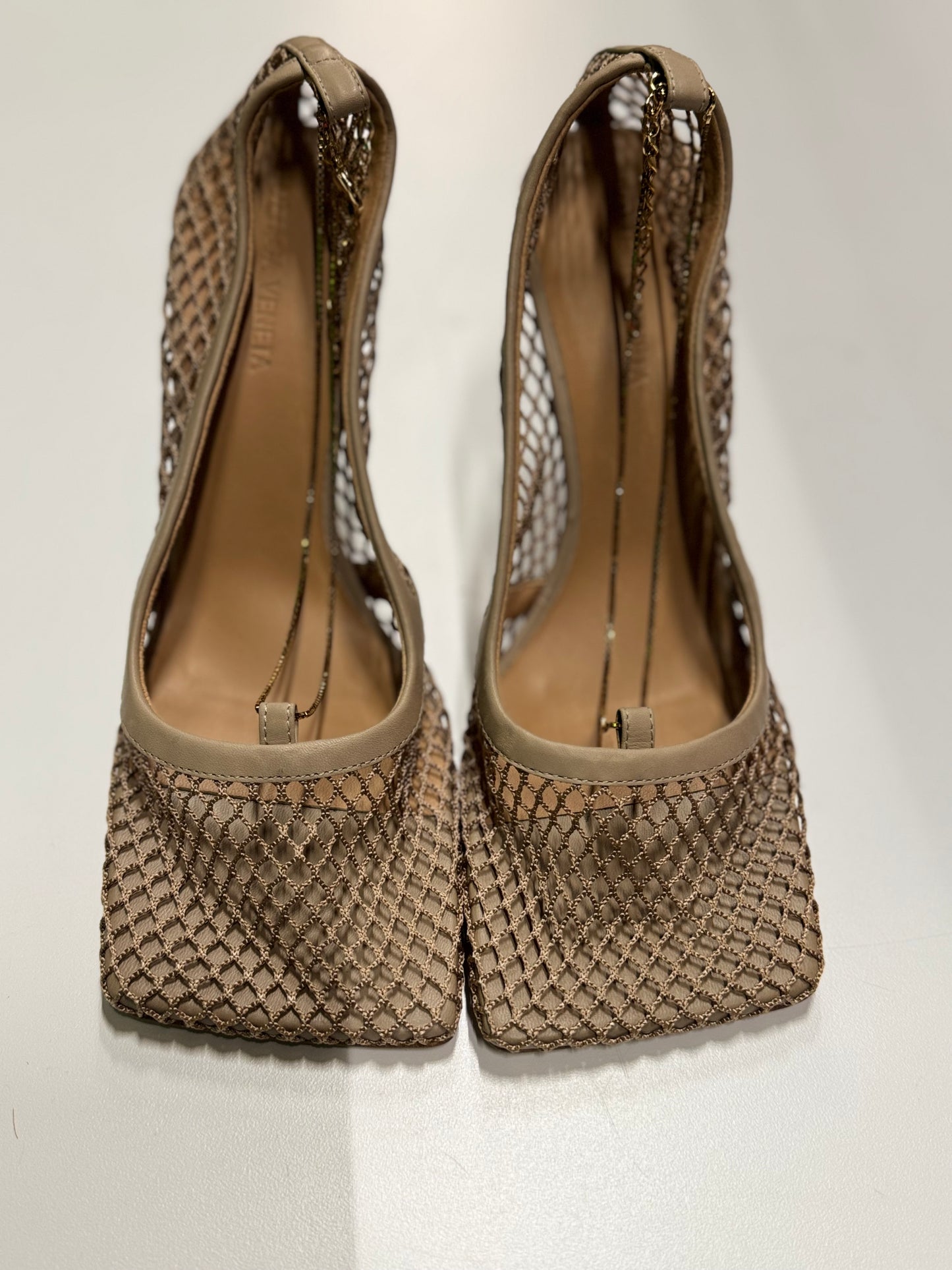 Bottega Venata Stretch Pump