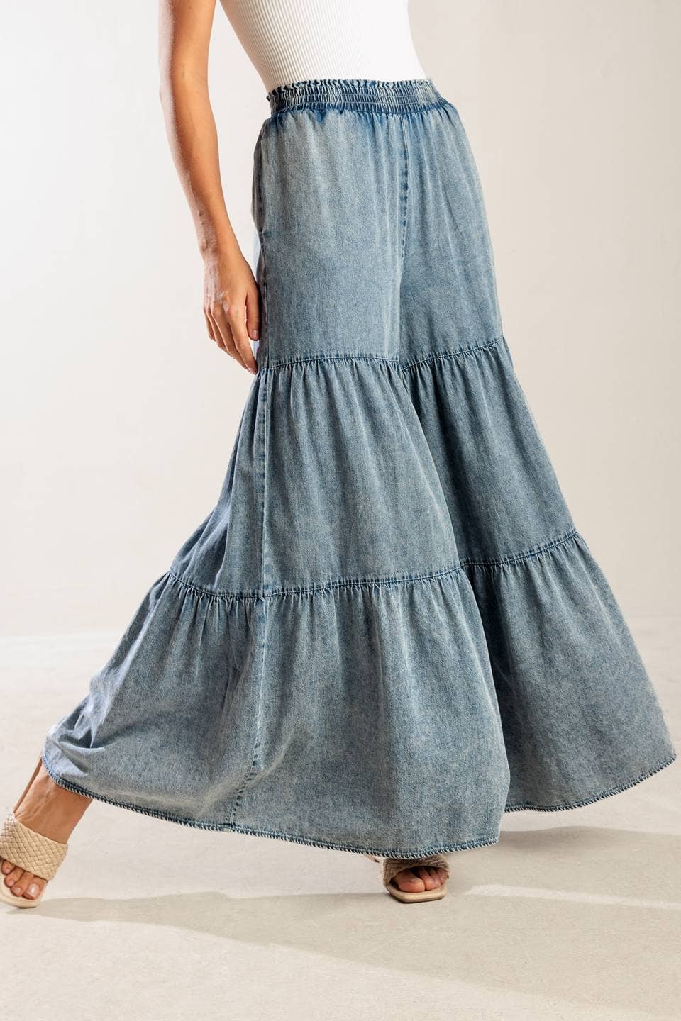 Washed Wide Leg Denim Pant