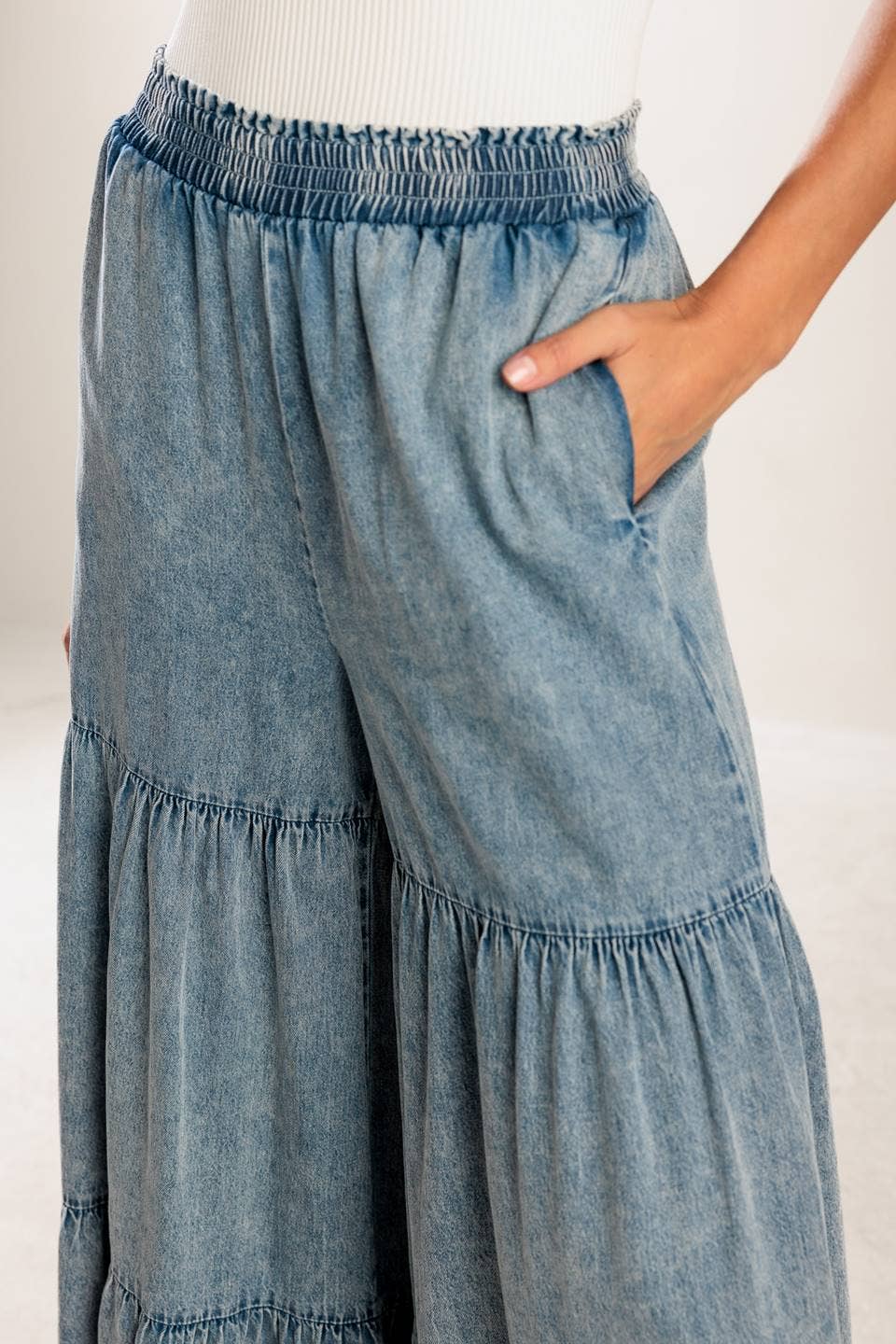 Washed Wide Leg Denim Pant